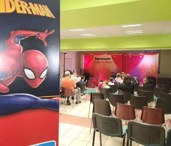 À l'aventure avec les super-héros